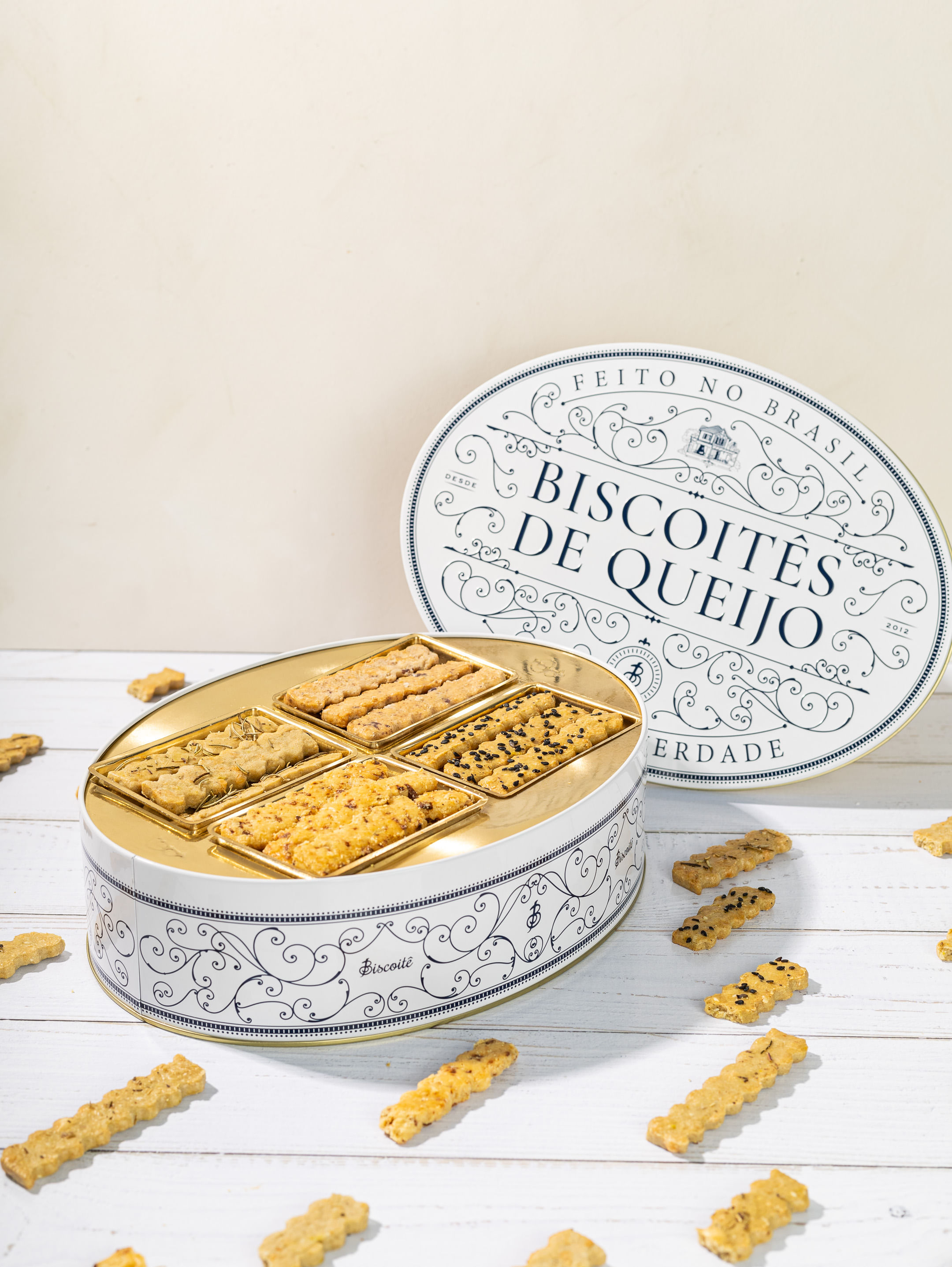 Lata Biscoitês De Queijo